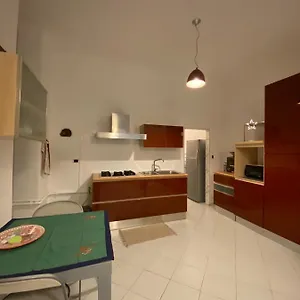 Piano Apartament Bari